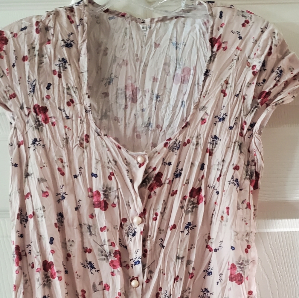 Women's summer dress,  Buttons all the way down the front for over jeans & tank